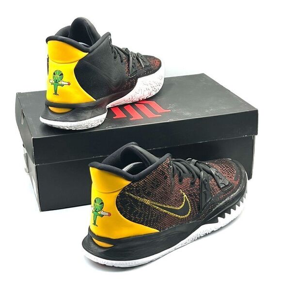 Nike Kyrie 7 'Roswell Rayguns' - Picture 1 of 15
